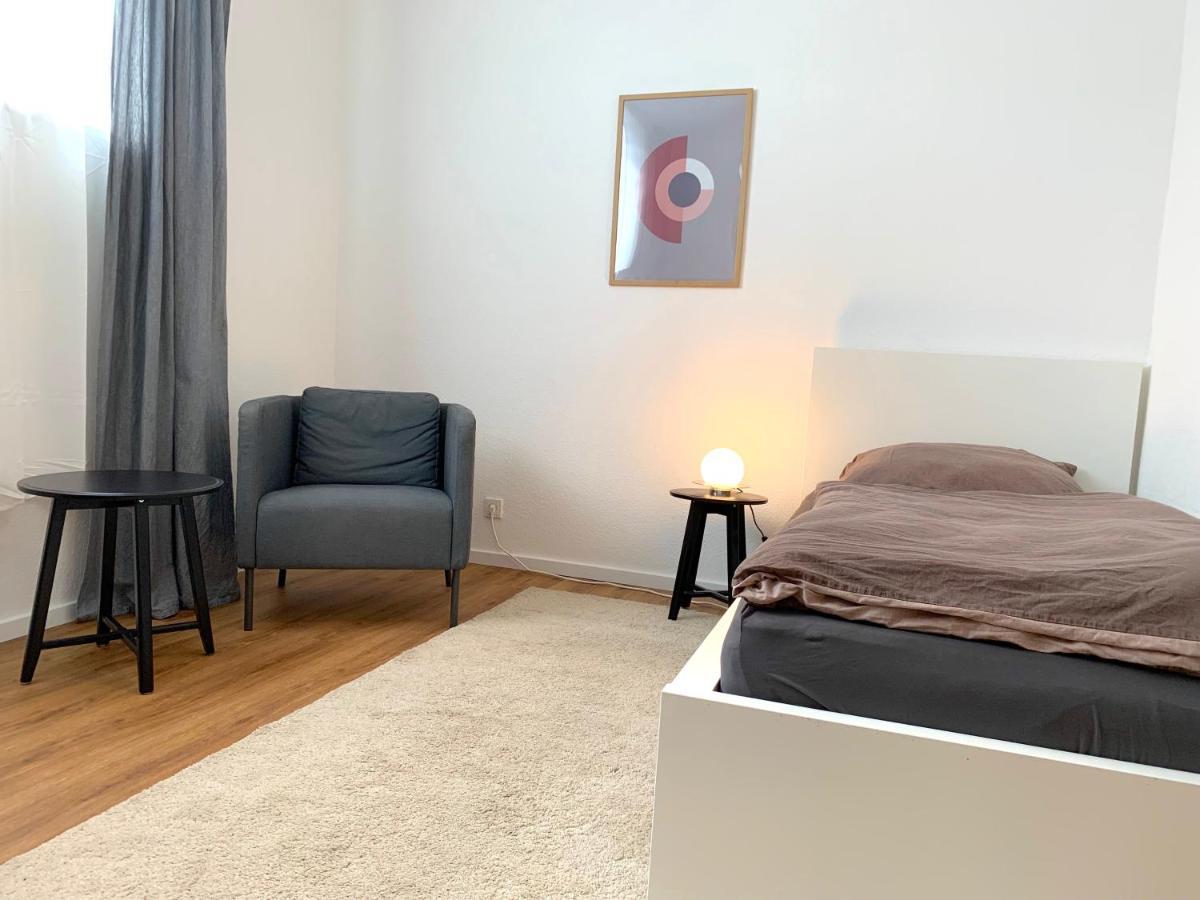 Alles Komplett - 2 Schlafzimmer, Grosse Kueche, Bad Köln Exterior foto